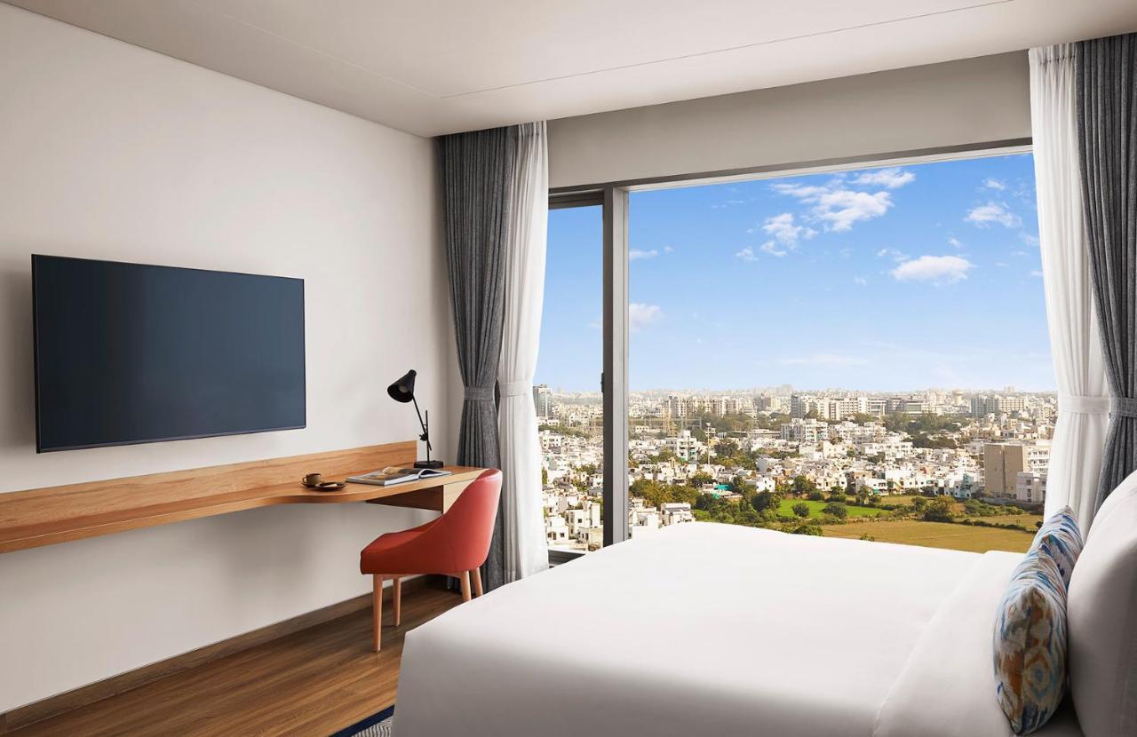 Hyatt Place Vadodara Kültér fotó